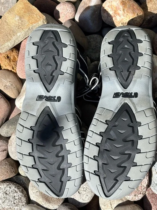 TEVA Tirra Strappy Sandals Hiking Outdoor Trail Water Shoe Black & White SZ. 9.5 - Picture 5 of 10